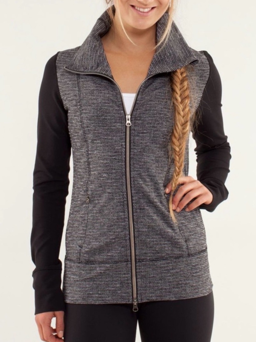 Lululemon Women’s Daily Yoga Jacket Black/Grey Long Sleeve Size 6 Sku#199